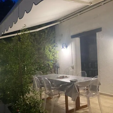 Vakantiehuis Dimora Tesoro Torre Lapillo